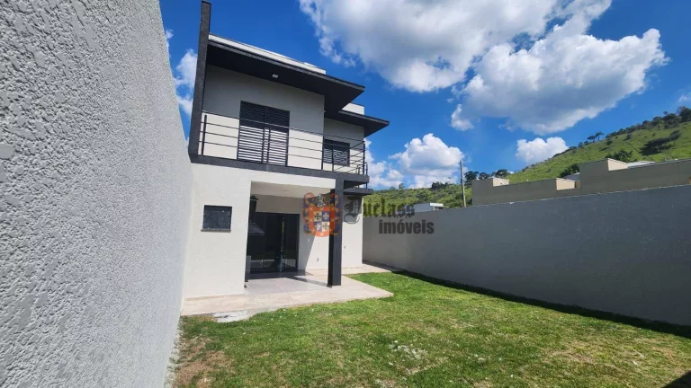 Imagem Sobrado com 3 dormitórios à venda, 105 m² por R$ 650.000,00 - Santa Martha - Bom Jesus dos Perdões/SP