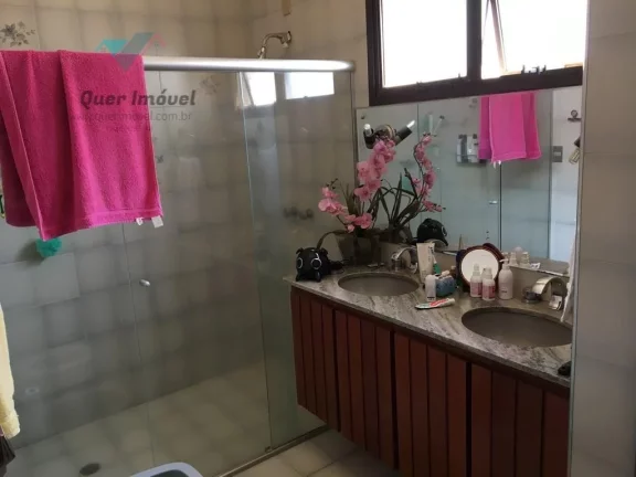 Imagem Cobertura à venda no Centro de Ribeirão Preto-SP - 3 quartos, 1 suíte, 3 salas, 3 banheiros, 2 vagas de garagem, 230m² - Quer Imóvel Negócios Imobiliários