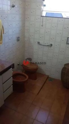 Imagem Casa à venda 2 Quartos, 1 Suite, 3 Vagas, 235M², Campestre, Santo André - SP