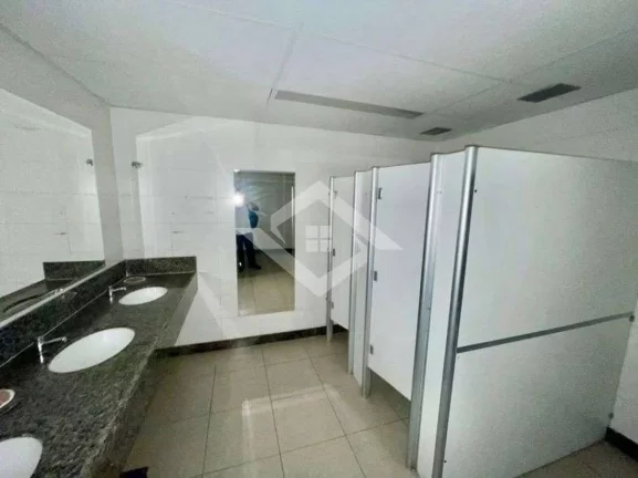 Imagem Sala Comercial de 460m² no Teleporto – Frente ao Metrô Cidade Nova!