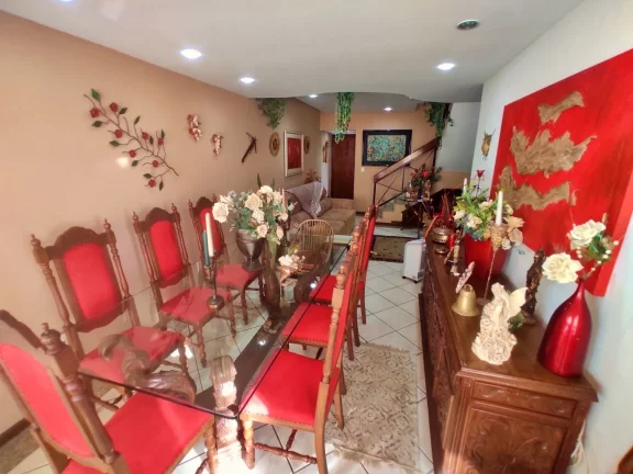 Imagem Cobertura Duplex, 05 Quartos, 03 Suites, Vista p/ Montanhas, Praia do Morro, Guarapari - ES