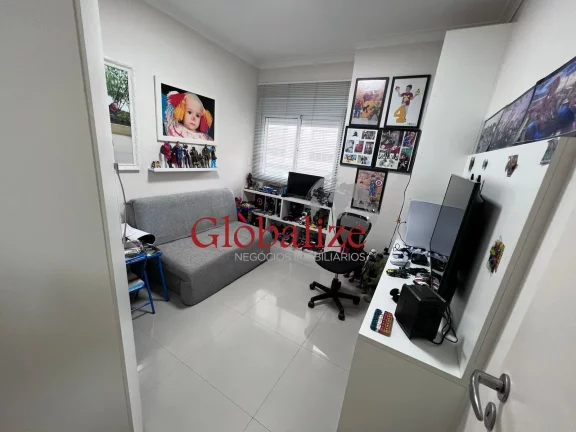 Imagem APARTAMENTO DE ALTO PADRÃO COM 4 DORMITÓRIOS SENDO 2 SUÍTES 3 VAGAS DE GARAGEM E LAZER COMPLETO NO BAIRRO DO EMBARÉ EM SANTOS (SP) POR R$.3.200.000,00