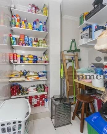 Imagem Apartamento com amplo living para 2 ambientes, aconchegante, bem arejado, lavabo, área de serviço ...