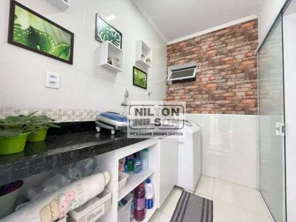 Imagem Casa com 3 dormitórios, 196 m²C e 450m2T - venda por R$ 1.500.000 ou aluguel por R$ 9..000,00/mês - Taquaral - Campinas/SP