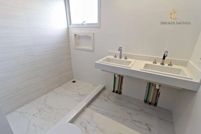Imagem Apartamento Novo com 4 quartos à venda, 158 m² por R$2.390.000 - Rua José Cadilhe, 804 - Água Verde