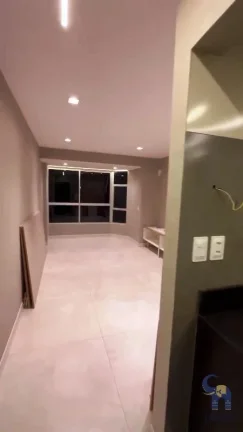 Imagem APARTAMENTO COMPLETAMENTE REFORMADO NA GRAÇA 2/4 ELEVADOR