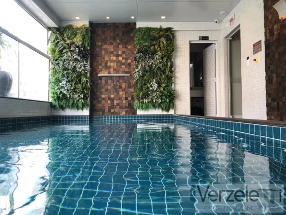 Imagem Apartamento 4 ou + dormitórios para Venda em Itapema / SC no bairro Meia Praia