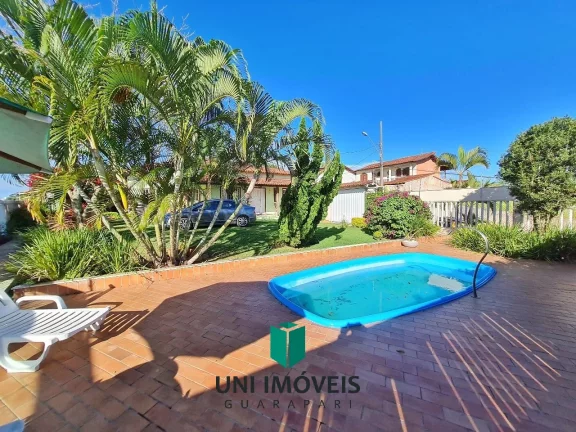Imagem Linda casa com piscina, jardim e 902m² de terreno a venda na Enseada Verde - Guarapari