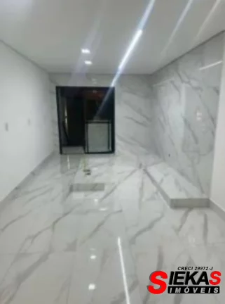 Imagem Espetacular casa à venda na Penha de França, São Paulo-SP: 3 quartos, 3 suítes, 4 banheiros, 5 vagas, 210m²!