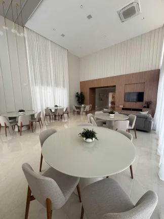 Imagem Apartamento com 3 dormitórios sendo 3 suítes e 2 vagas de garagem em Balneário Camboriú/SC