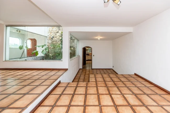 Imagem Casa Sobrado Brooklin Paulista - 327M², 4 Dorms, 4 Suítes, 5 Vagas, Lareira, Banheira, Depósito, Closet, Churrasqueira.