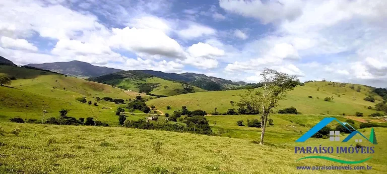 Imagem Oportunidade Imperdível: Terreno com 21,21ha em Localização Privilegiada!