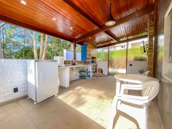 Imagem Casa à venda, 167 m² por R$ 1.050.000,00 - Bom Retiro - Teresópolis/RJ