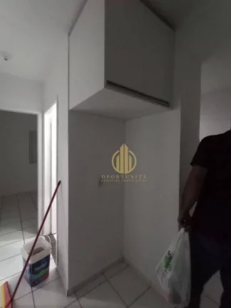 Imagem Apartamento com 2 dormitórios à venda, 48 m² por R$ 160.000 - Ipiranga - Ribeirão Preto/SP