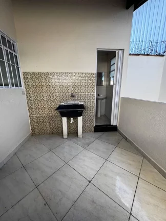 Imagem Casa Pronta para Morar com dois dormitórios em Guilhermina, Praia Grande