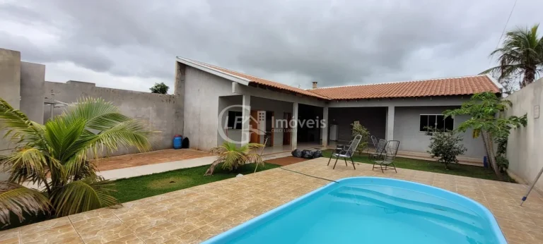 Imagem Imperdível oportunidade de casa comercial à venda em Campo Grande-MS, Residencial Carajás: 1 quarto, 1 sala, 2 banheiros, 1 vaga, 100m²!