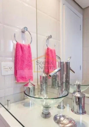 Imagem Apartamento com 150m², um apartamento por andar. Dispõe de 4 dormitórios, sendo 3 suítes com arm...