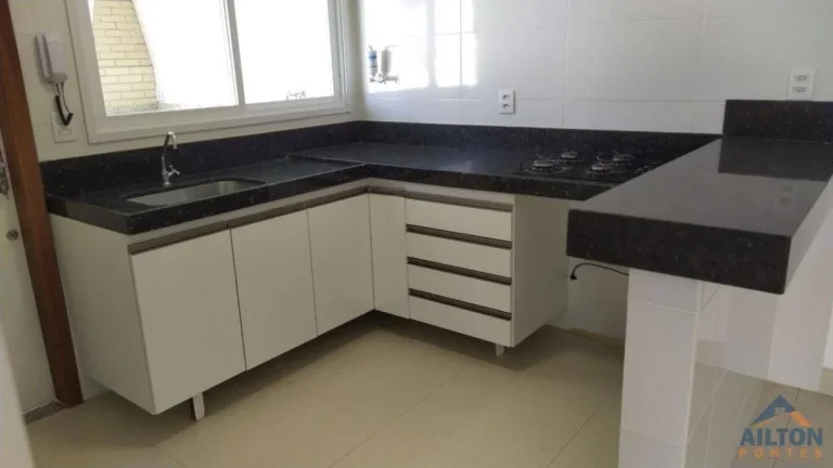 Imagem Casa Duplex à Venda 3 Quartos com Suíte, Amplo Quintal com Churrasqueira - Ipiranga - Guarapari/ES