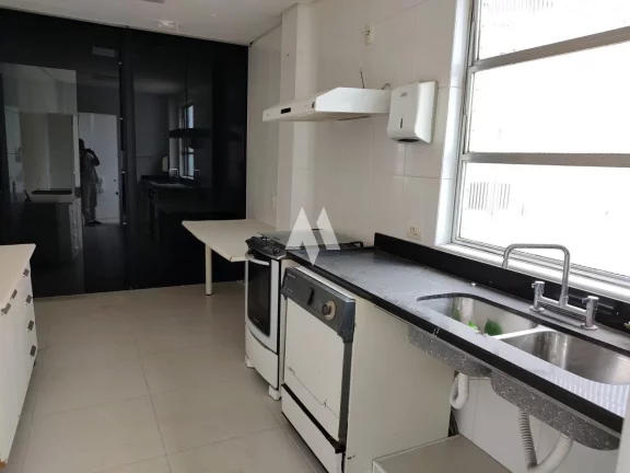 Imagem Apartamento Residencial à venda com 3 suítes, Vista para o mar e Pé na areia no bairro Itararé em São Vicente/SP