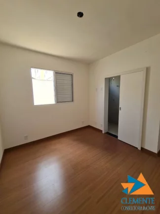 Imagem Lindo apartamento no Bairro Sagrada Família