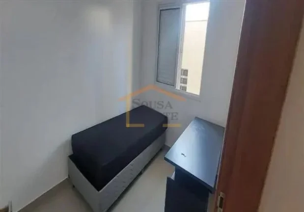 Imagem Apto 2 dormitórios, sala, cozinha, área de serviço, quintal e 1 banheiro com box e chuveiro, semi...