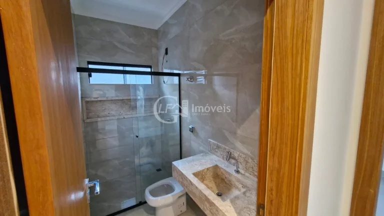 Imagem Linda Casa de Alto Padrão no Bairro Rita Vieira