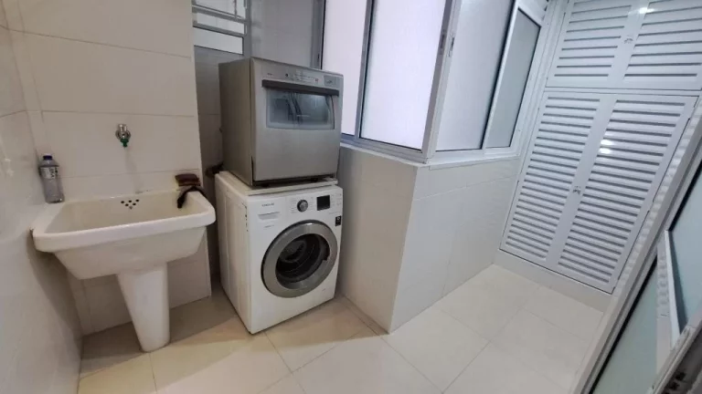 Imagem APARTAMENTO REFORMANDO FRENTE AO MAR, NA PRAIA DAS ASTÚRIAS