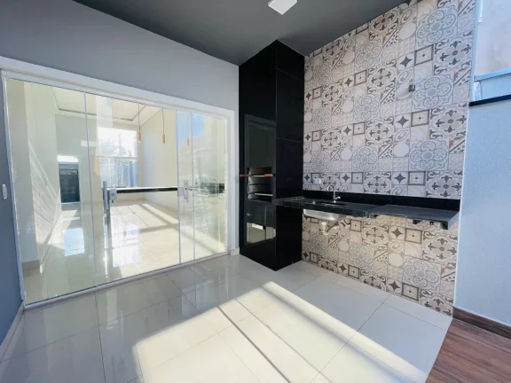 Imagem Casa com 3 dormitórios à venda, 140m² por R$ 650.000 - Portal Ville Jardins - Boituva/SP
