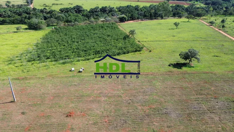 Imagem 1,5 Alqs Muito Top com água em Hidrolândia GO