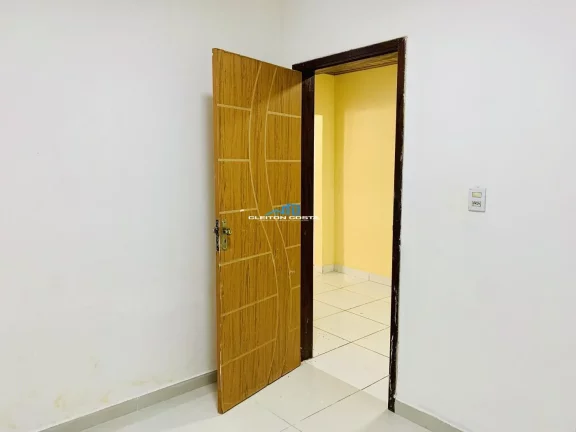 Imagem Casa para Venda em Feira de Santana, BRASILIA, 3 dormitórios, 2 banheiros, 2 vagas