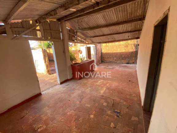 Imagem Casa com 3 dormitórios para alugar, 91 m² por R$ 800,00/mês - Setor Dona Marolina - Itumbiara/GO