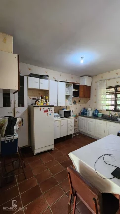 Imagem Oásis de Encanto em Atibaia: Chácara com Casa Aconchegante e Potencial Incrível!