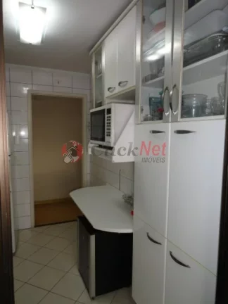 Imagem Lindo apartamento localizado na Vila Mariana, São Paulo, com 2 dormitórios, closet, 3º dormitório reversível, 1 vaga, 62 m².
