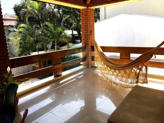 Imagem Casa em Condomínio a Venda no bairro Granja Viana - Cotia, SP