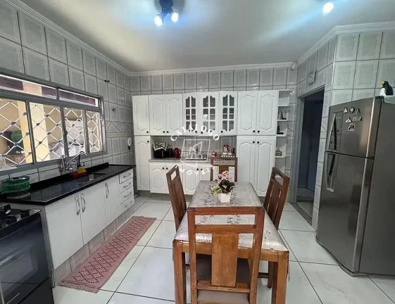 Imagem Casa a Venda no bairro Presidente Dutra - Ribeirão Preto, SP