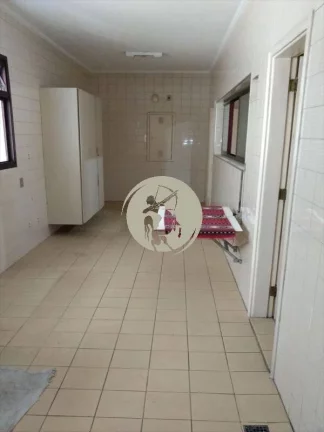 Imagem OPORTUNIDADE!!!! APARTAMENTO PROXIMO A PRAIA EM PRÉDIO DE ALTO PADRÃO, GRANDE, BEM DISTRIBUIDO, VA...