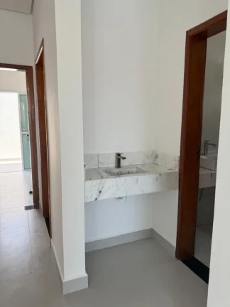 Imagem Casa para Venda em Itanhaém, Jamaica (Praia), 3 dormitórios, 2 suítes, 1 banheiro, 2 vagas