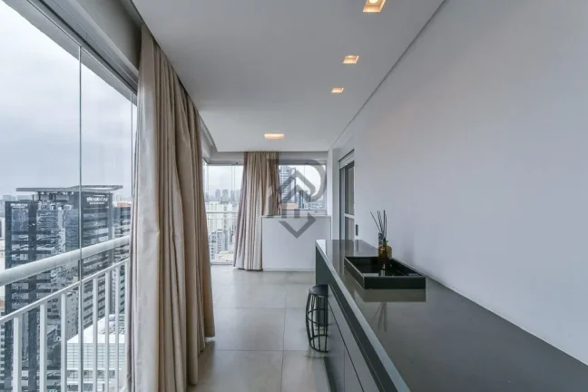 Imagem Apartamento andar alto proximo faria lima