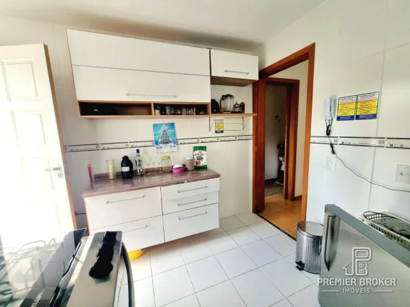 Imagem Casa à venda, 160 m² por R$ 775.000,00 - Iucas - Teresópolis/RJ