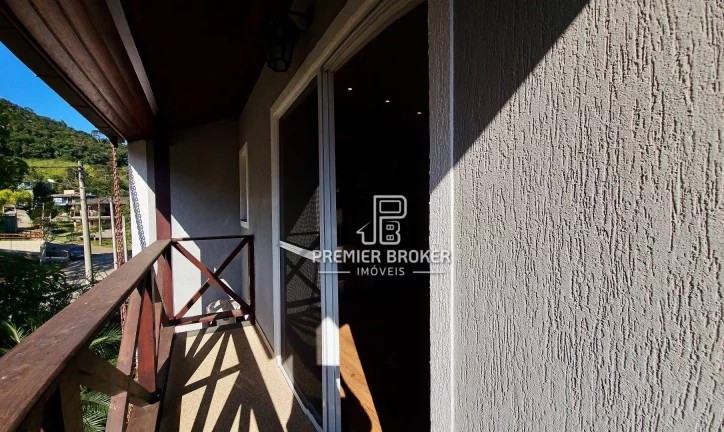 Imagem Casa à venda, 248 m² por R$ 997.000,00 - Vargem Grande - Teresópolis/RJ