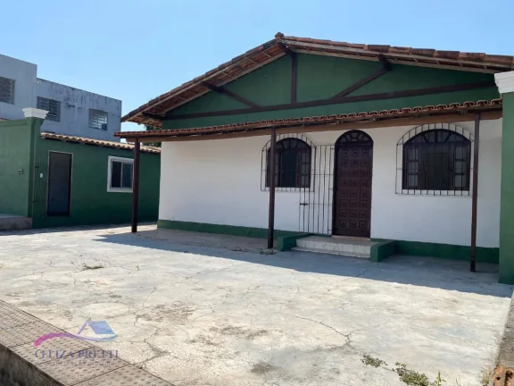 Casa para Ponto Comercial ou Residencial na Rodovia do Sol - Ponta da Fruta