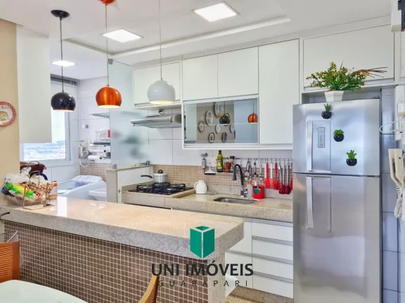 Imagem Lindo apartamento 2 quartos com varanda gourmet, piscina e vista mar a venda na Praia do Morro