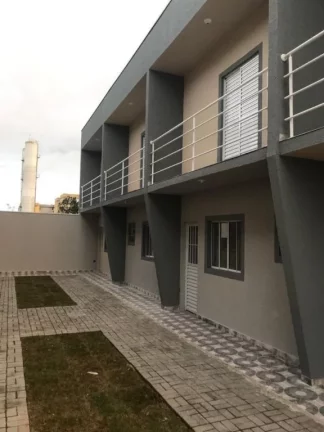 Imagem Sobrado com 2 dormitórios à venda, 65 m² por R$ 240.000,00 - Jundiapeba - Mogi das Cruzes/SP