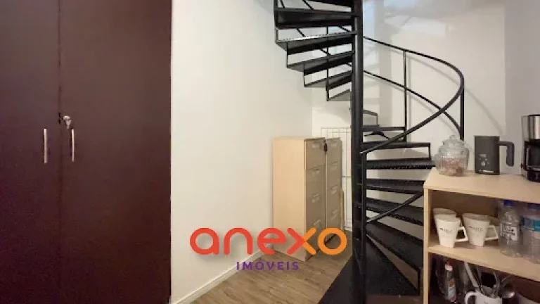 Imagem Sala Comercial Duplex em Localização Privilegiada!