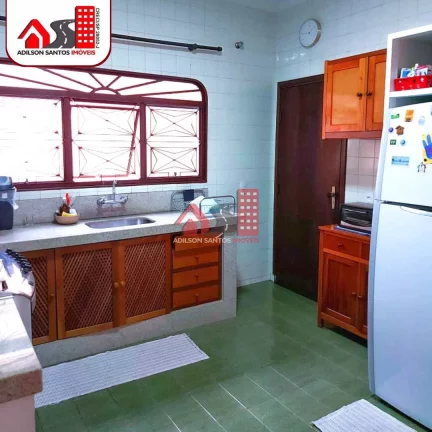 Imagem Sobrado com 3 dorms, Centro, Pirassununga - R$ 760 mil, Cod: 4