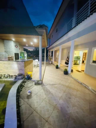 Imagem VENDO CASA AMPLA VILA VALQUREIRE, JACAREPAGUÁ COM 250 m²