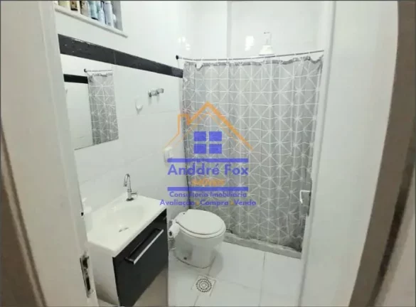 Imagem Apartamento com 2 Quartos, copa cozinha, área de serviço, condomínio barato, próximo ao metrô à venda, 70m² por R$ 345.000 - Tijuca