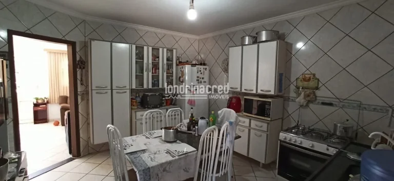 Imagem Casa à venda 4 Quartos, 1 Suite, 8 Vagas, 442M², Vila Brasil, Londrina - PR