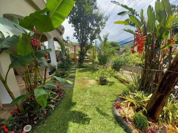 Imagem Casa para Venda em Teresópolis / RJ no bairro Várzea
