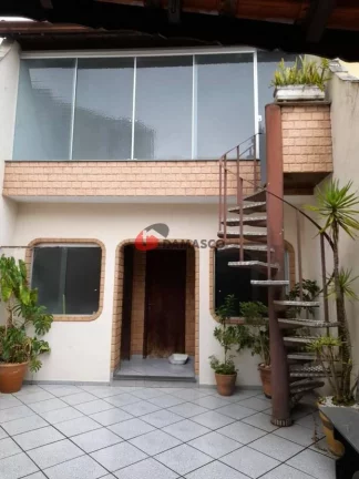 Imagem Sobrado à venda 3 Quartos, 1 Suite, 3 Vagas, 291M², Santa Maria, São Caetano do Sul - SP